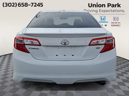 2013 Toyota Camry SE