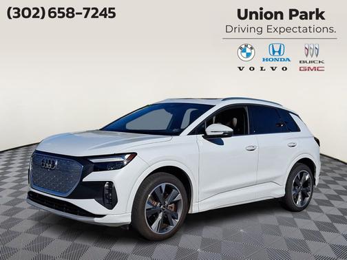 Glacier White Metallic - 2Y2Y 2022 Audi Q4 e-tron Premium Plus