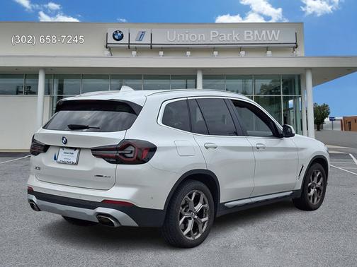 Mineral White Metallic 2024 BMW X3 xDrive30i