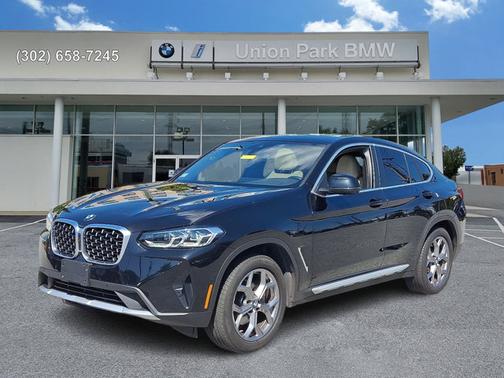 2025 BMW X4 xDrive30i