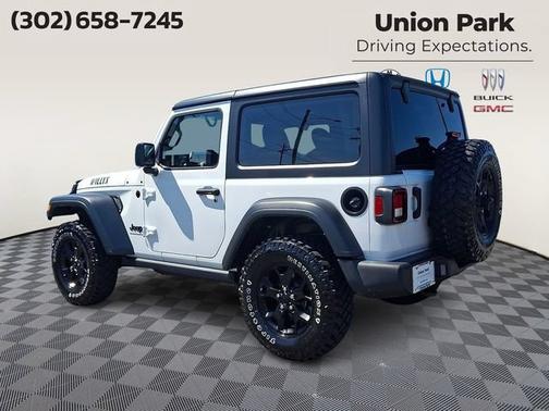 Bright White Clearcoat 2023 Jeep Wrangler Willys