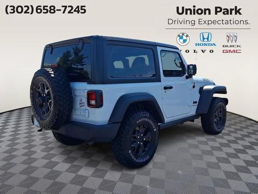 Bright White Clearcoat 2023 Jeep Wrangler Willys