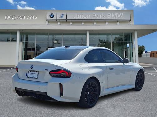 Alpine White 2026 BMW M2