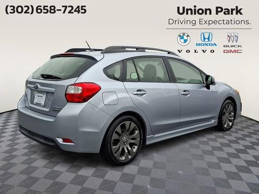 Ice Silver Metallic 2014 Subaru Impreza 2.0i Sport Limited