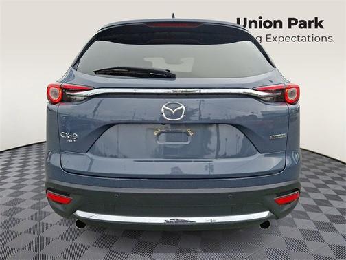 2023 Mazda CX-9 Carbon Edition