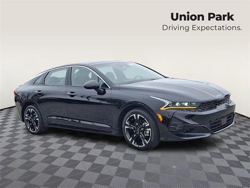2024 Kia K5 GT-Line
