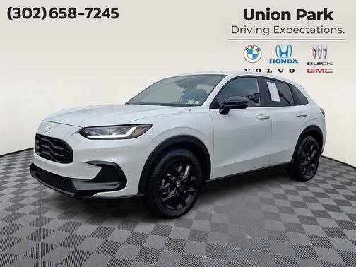 White 2024 Honda HR-V Sport