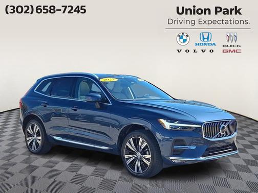 Denim Blue Metallic 2023 Volvo XC60 Plus Bright Theme