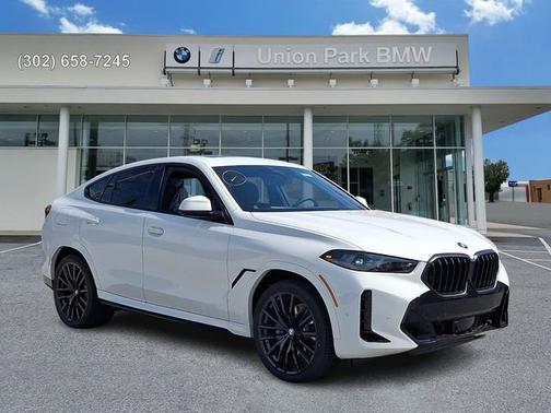 Alpine White 2027 BMW X6 xDrive40i