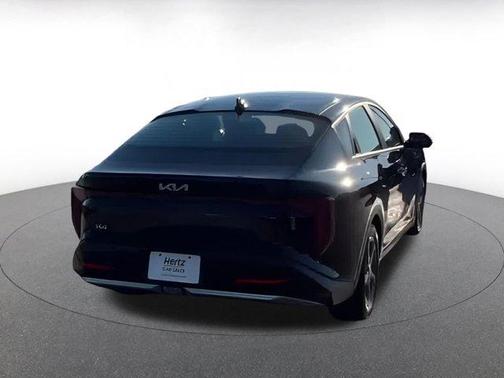 2025 Kia K4 