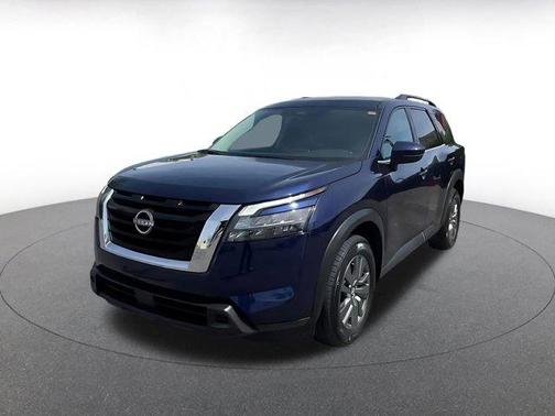 Deep Ocean Blue 2025 Nissan Pathfinder SV