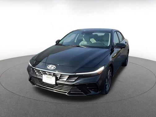 2025 Hyundai ELANTRA HEV Limited