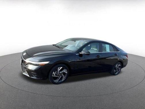 2025 Hyundai ELANTRA HEV Limited