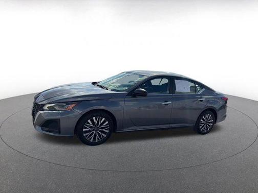 Gun Metallic 2025 Nissan Altima SV