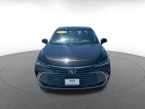 2022 Toyota Avalon XLE