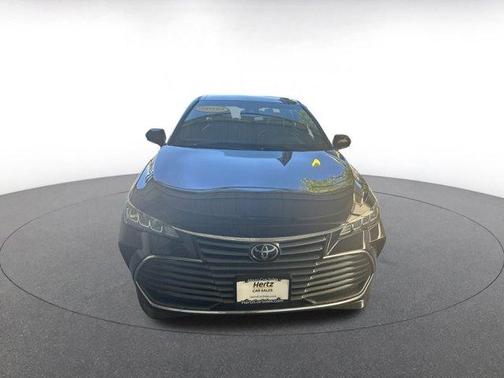 2022 Toyota Avalon XLE