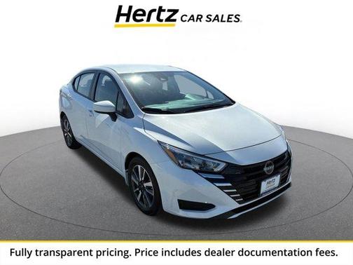 Aspen White 2025 Nissan Versa 1.6 SV