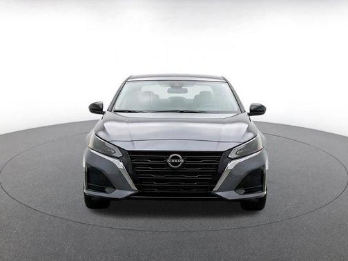 Gun Metallic 2025 Nissan Altima SV