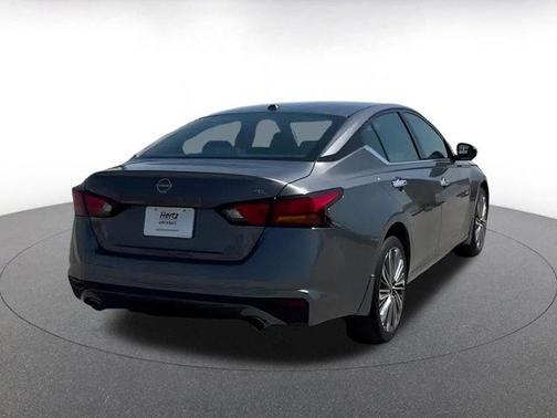 2024 Nissan Altima 2.5 SL