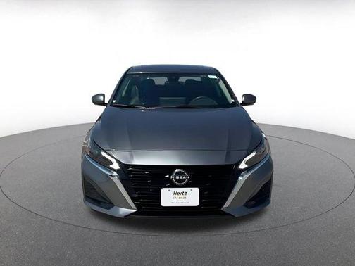 2024 Nissan Altima 2.5 SL