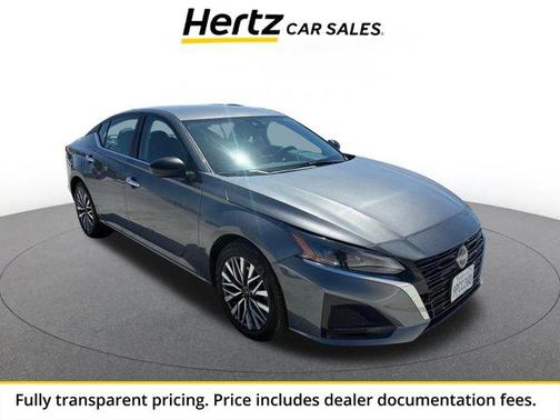 Gun Metallic 2025 Nissan Altima SV