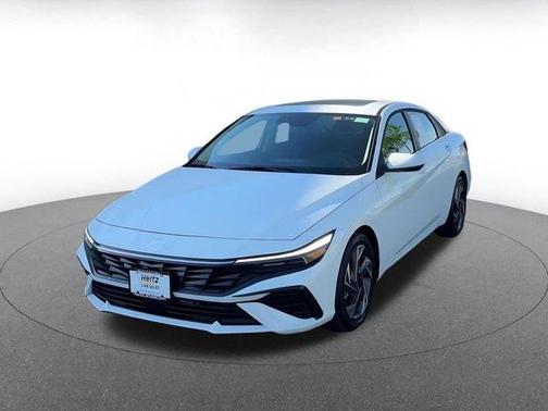 White 2025 Hyundai ELANTRA SEL Convenience