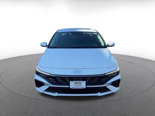 White 2025 Hyundai ELANTRA SEL Convenience