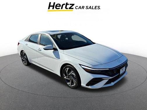 White 2025 Hyundai ELANTRA SEL Convenience