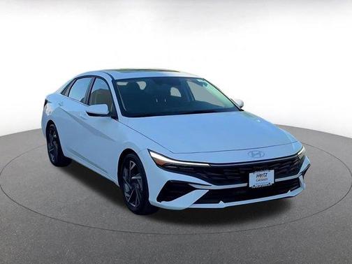 White 2025 Hyundai ELANTRA SEL Convenience