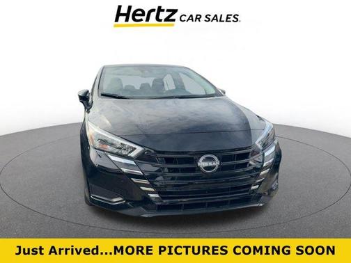 Black 2025 Nissan Versa 1.6 SV