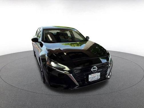 Black 2025 Nissan Altima SV