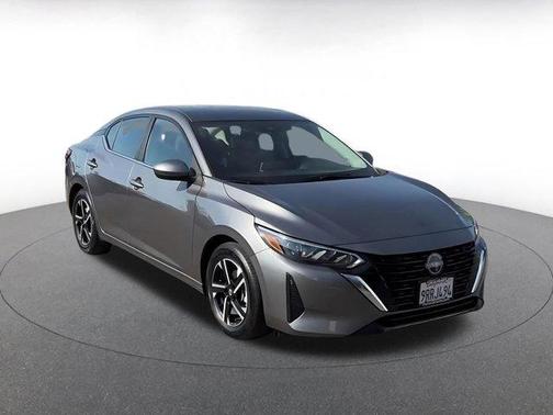 Gun Metallic 2025 Nissan Sentra SV