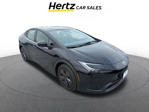 2025 Toyota Prius LE