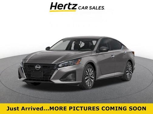 Gun Metallic 2025 Nissan Altima SV
