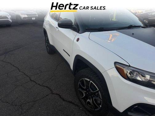 2025 Jeep Compass Trailhawk