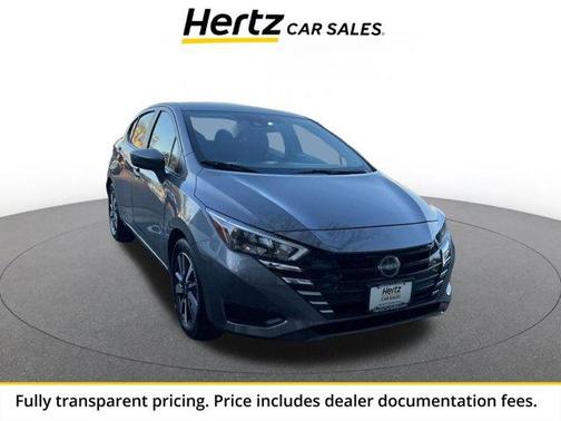 Gun Metallic 2025 Nissan Versa 1.6 SV