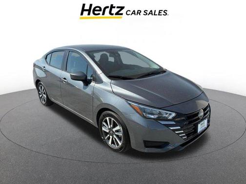 Gun Metallic 2025 Nissan Versa 1.6 SV