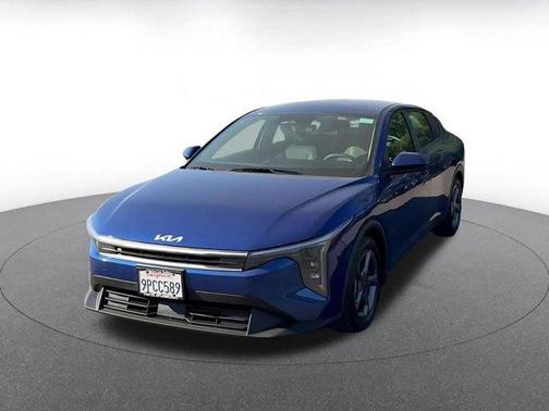 2025 Kia K4 