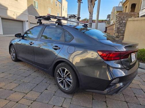 Gravity Gray 2022 Kia Forte LXS