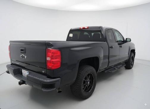 2017 Chevrolet Silverado 1500 2LT