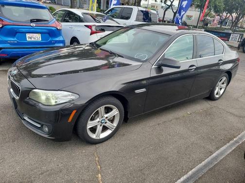 2015 BMW 528 528i 4dr Sedan