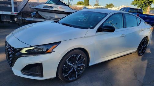 2024 Nissan Altima SR FWD