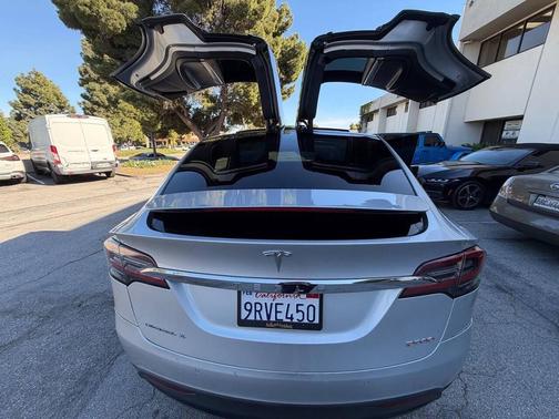 Silver Metallic 2016 Tesla Model X P90D