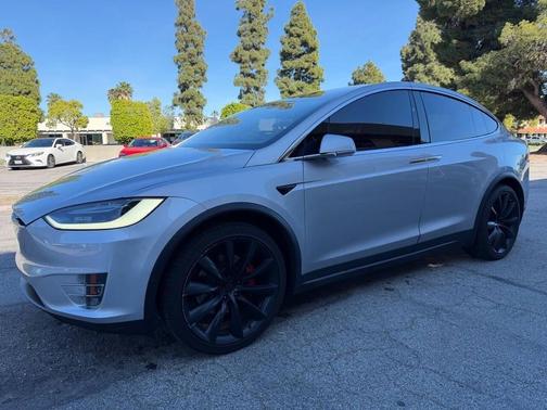 Silver Metallic 2016 Tesla Model X P90D