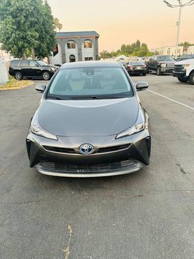 2020 Toyota Prius XLE