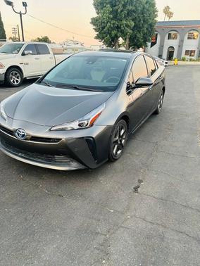 2020 Toyota Prius XLE