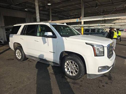 2017 GMC Yukon SLT