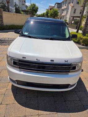 White Platinum Metallic Tri-Coat 2016 Ford Flex SEL