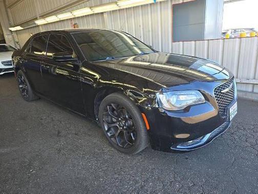2019 Chrysler 300 S