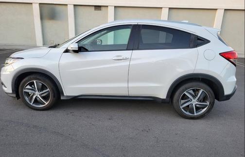 2021 Honda HR-V EX